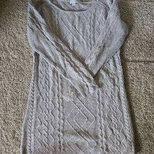 A Pea in the Pod Gray Knit Sweater